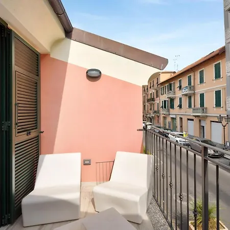 Apartamento Casa Madi Alassio